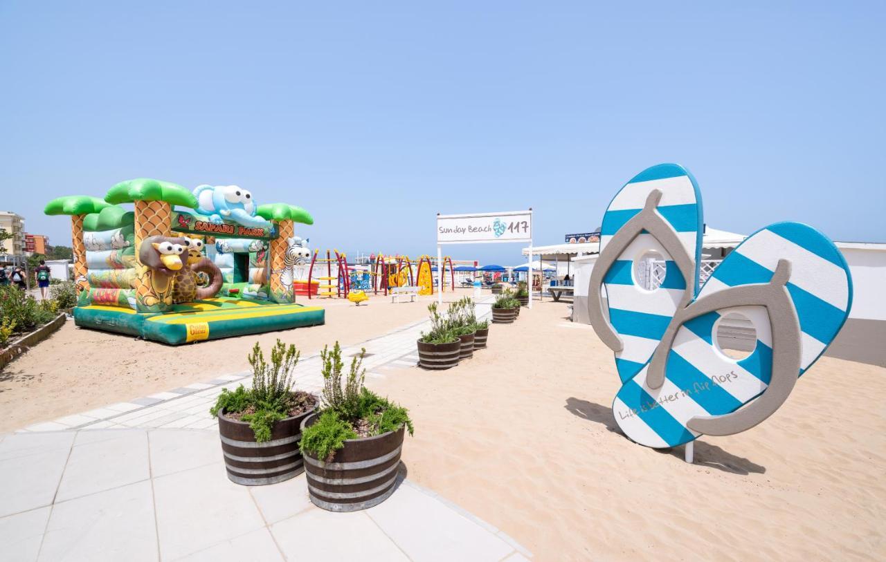 Hotel Vela D'Oro Rimini Dış mekan fotoğraf