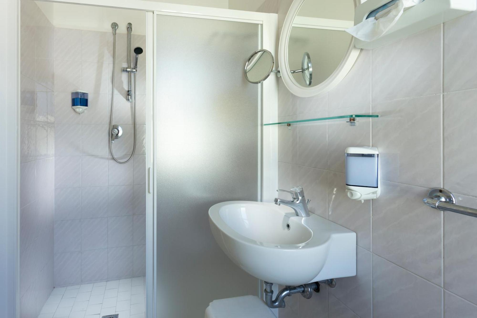 Hotel Vela D'Oro Rimini Dış mekan fotoğraf